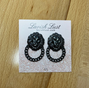 Queen Earrings